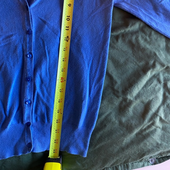 Zara V Neck Cardigan - Small - Picture 3 of 7